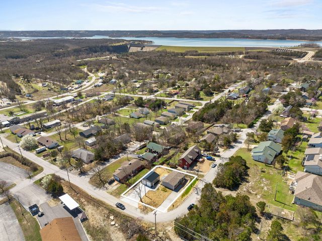 145 Grand Avenue, Branson, MO 65616