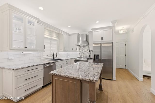 5 Overlook Drive, Jackson, NJ 08527