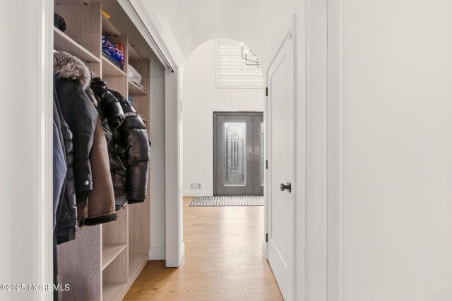 5 Overlook Drive, Jackson, NJ 08527