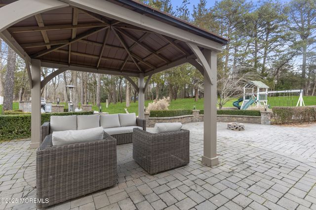 5 Overlook Drive, Jackson, NJ 08527