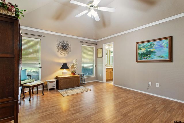 13182 Lauren Ln, Lindale, TX 75771