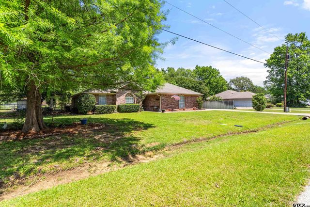 13182 Lauren Ln, Lindale, TX 75771
