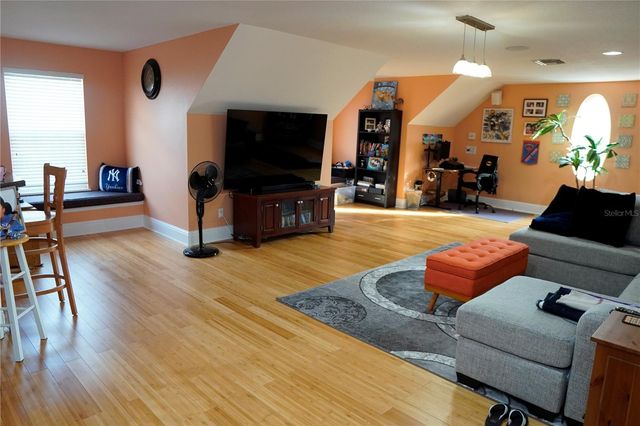 3302 CORONET AVENUE, Orlando, FL 32833