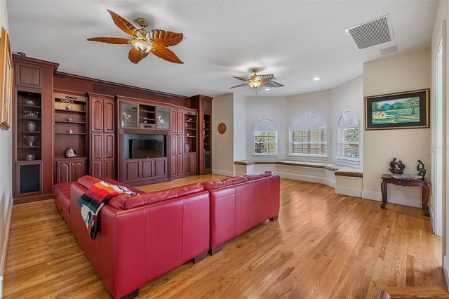 3302 CORONET AVENUE, Orlando, FL 32833