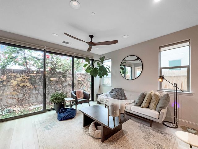 4521 S Ernest Street, Visalia, CA 93277