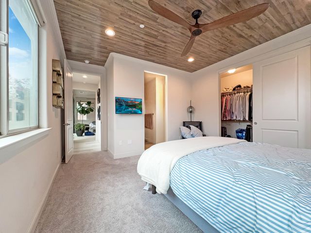 4521 S Ernest Street, Visalia, CA 93277