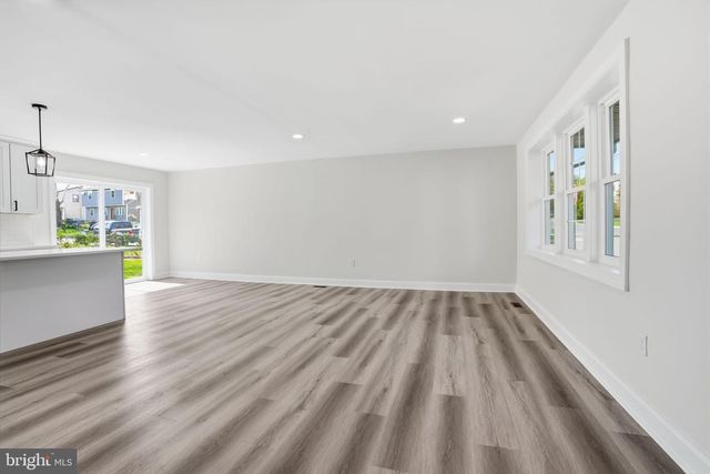 1625 PARK AVE, Willow Grove, PA 19090