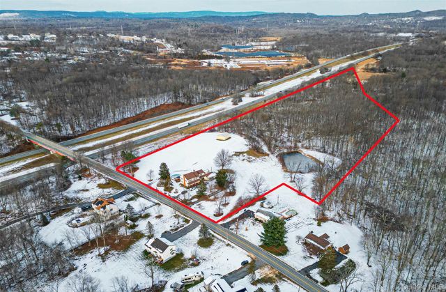 238 S Centerville Road, Middletown, NY 10940