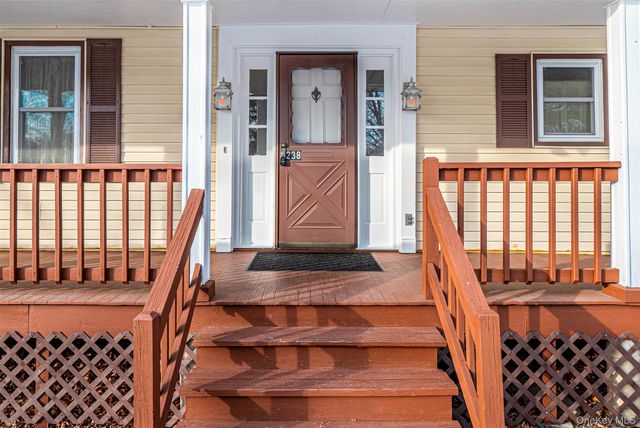 238 S Centerville Road, Middletown, NY 10940