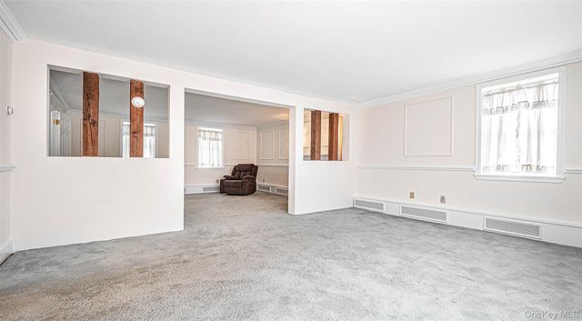 238 S Centerville Road, Middletown, NY 10940