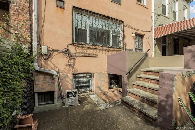 337 E 35th Street, Brooklyn, NY 11203