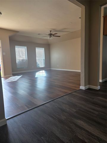 1432 Baylee Street, Seagoville, TX 75159