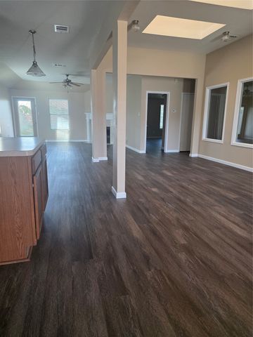 1432 Baylee Street, Seagoville, TX 75159