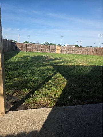 1432 Baylee Street, Seagoville, TX 75159