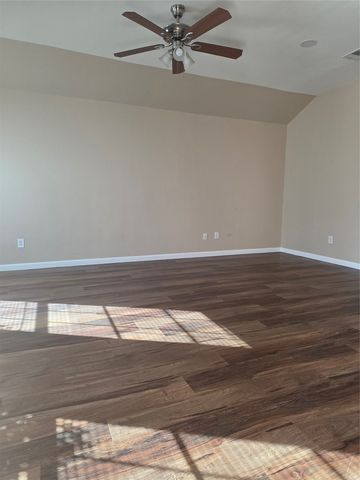 1432 Baylee Street, Seagoville, TX 75159