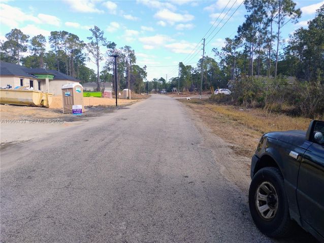 4217 Gerona, Avon Park, FL 33872