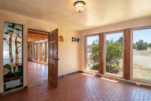 113 Avenida Ponderosa, Glorieta, NM 87535