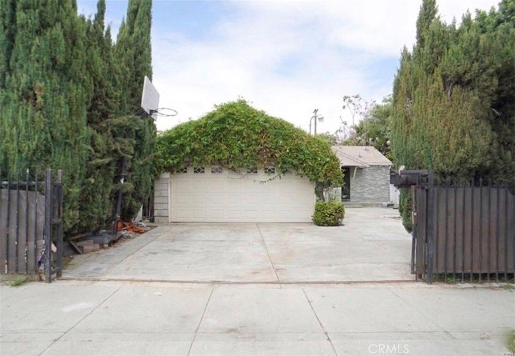 815 W 134th, Compton, CA 90222 — exterior