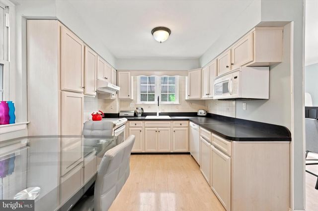 771 MANATAWNA AVE, Philadelphia, PA 19128