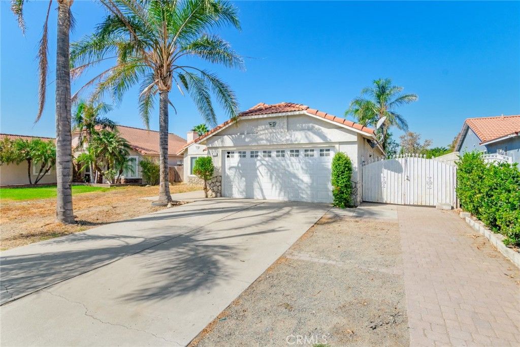 8344 Bermuda Court, Fontana, CA 92335 — exterior