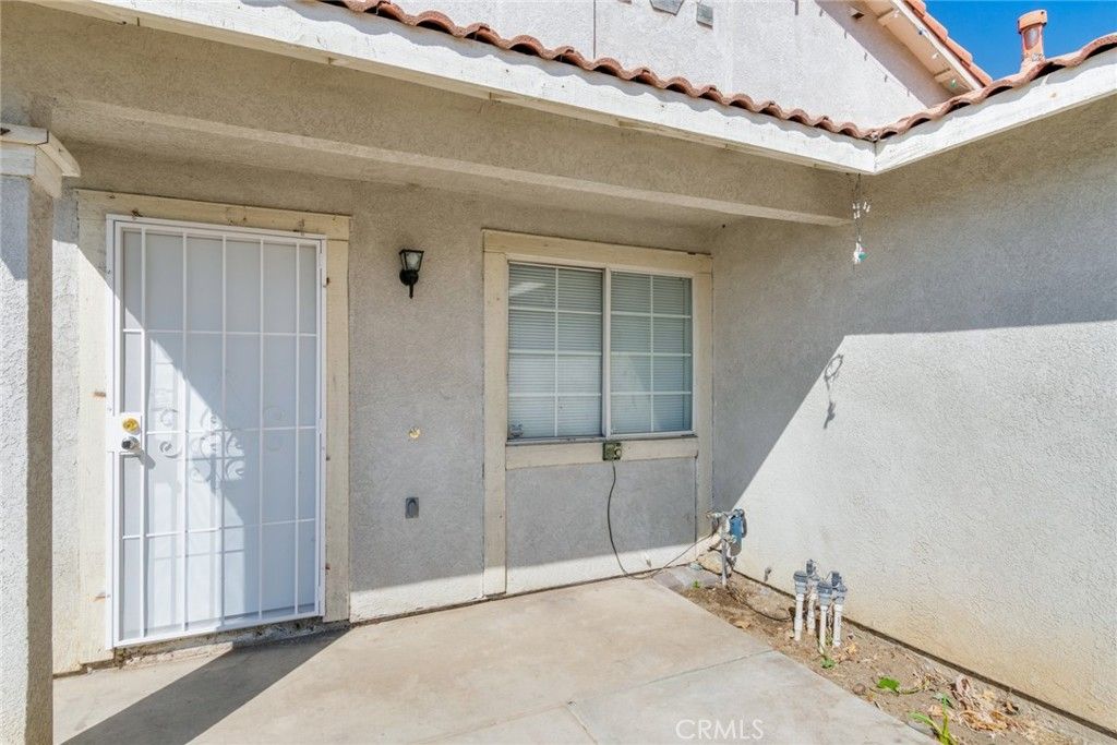8344 Bermuda Court, Fontana, CA 92335 — photo 3