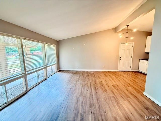 2320 Saint Catherine Street, Florissant, MO 63033