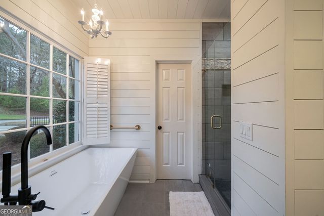 1093 Wharfside Court, Greensboro, GA 30642