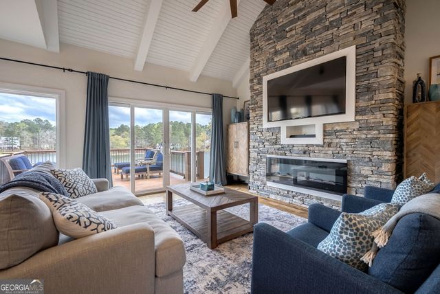 1093 Wharfside Court, Greensboro, GA 30642