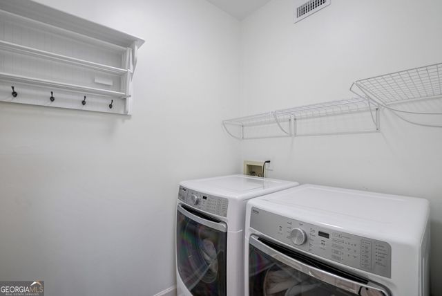 1093 Wharfside Court, Greensboro, GA 30642