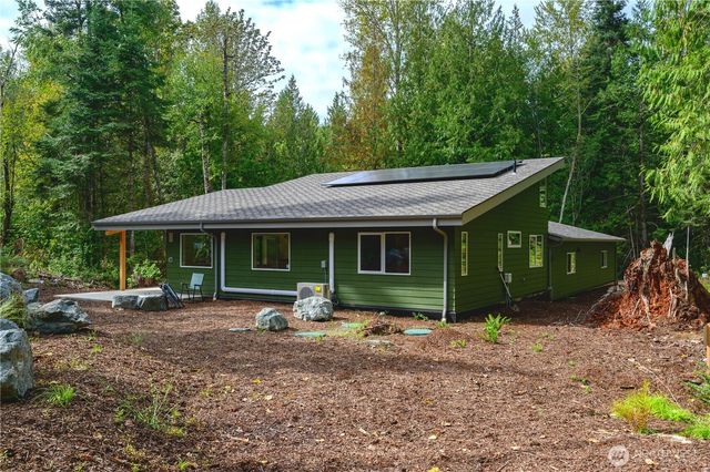 3067 E Smith Road, Bellingham, WA 98226