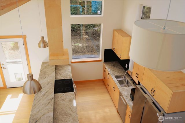 3067 E Smith Road, Bellingham, WA 98226