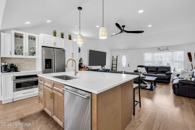 3412 Thistle Avenue, Toms River, NJ 08753