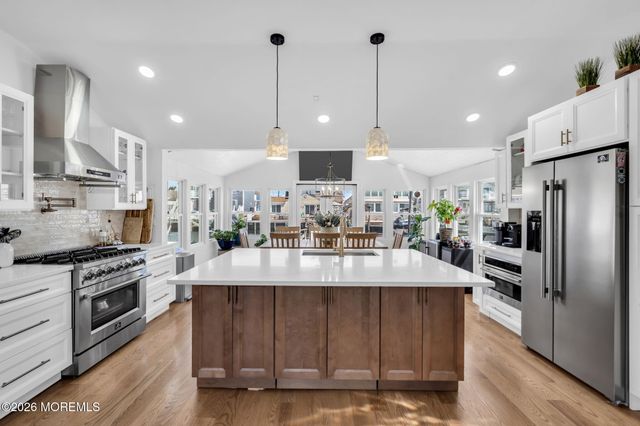 3412 Thistle Avenue, Toms River, NJ 08753