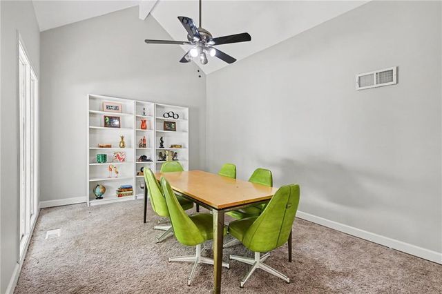 4113 NW Claymont Drive, Kansas City, MO 64116