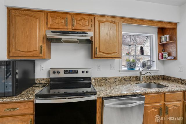 36-C Canterbury Drive, Monroe, NJ 08831