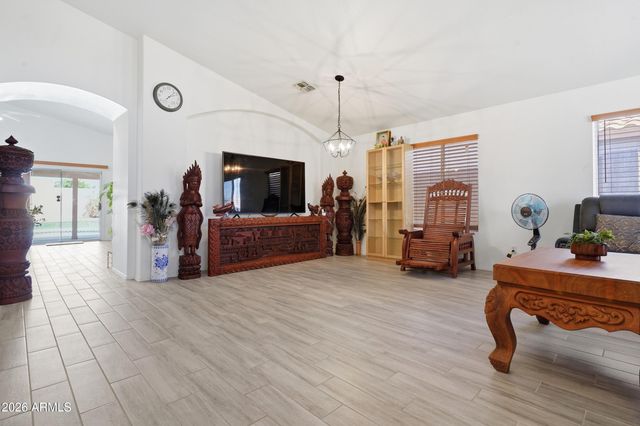 16605 N 23RD Place, Phoenix, AZ 85022