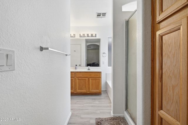 16605 N 23RD Place, Phoenix, AZ 85022