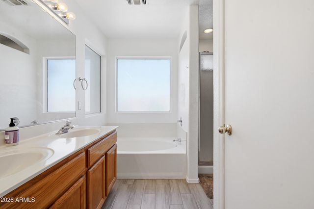 16605 N 23RD Place, Phoenix, AZ 85022