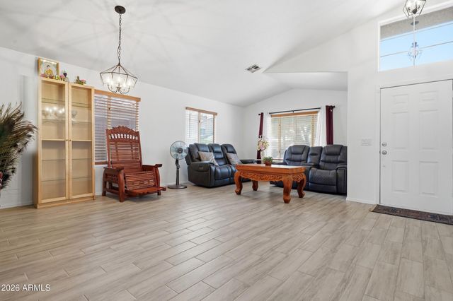 16605 N 23RD Place, Phoenix, AZ 85022