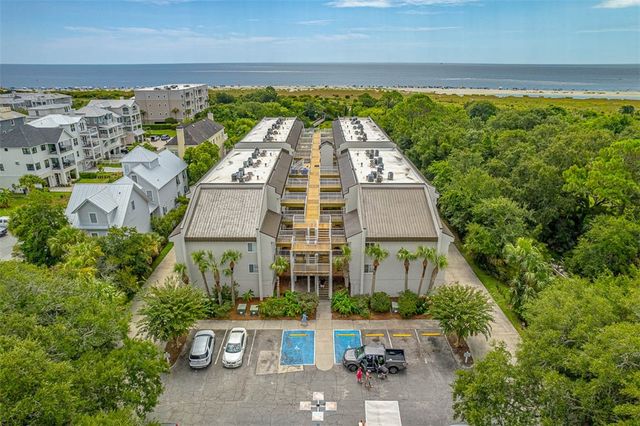 1524 Wood Ave 214, St Simons Island, GA 31522