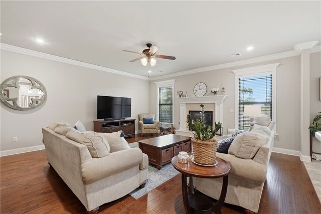 3901 Lexington Drive, Rogers, AR 72758