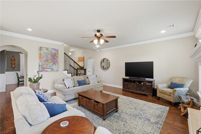 3901 Lexington Drive, Rogers, AR 72758