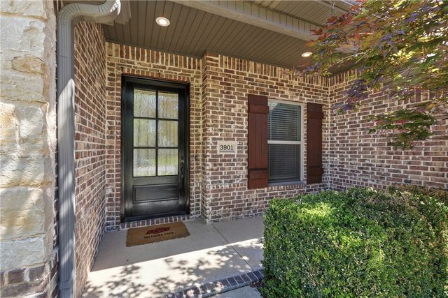3901 Lexington Drive, Rogers, AR 72758