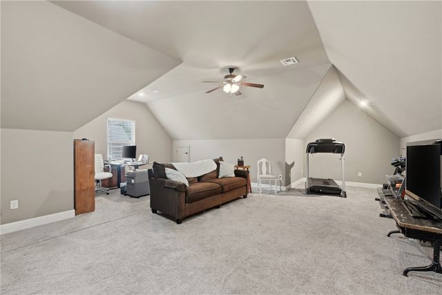 3901 Lexington Drive, Rogers, AR 72758