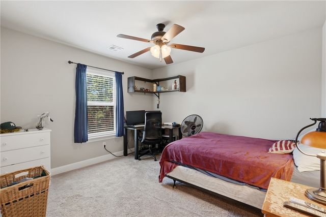 3901 Lexington Drive, Rogers, AR 72758