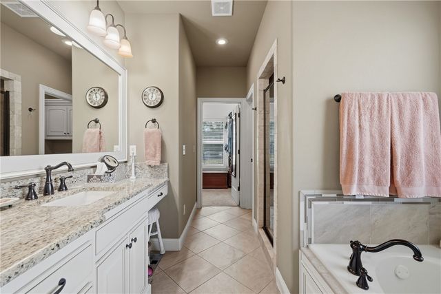 3901 Lexington Drive, Rogers, AR 72758