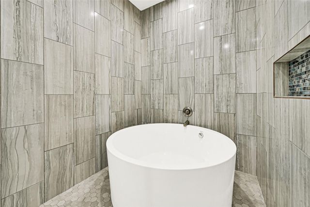 4821 1st Street, Houston, TX 77504