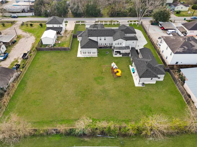 4821 1st Street, Houston, TX 77504