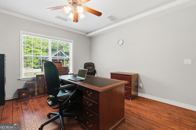 460 Persimmon Drive, Sharpsburg, GA 30277