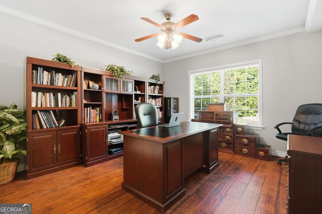 460 Persimmon Drive, Sharpsburg, GA 30277